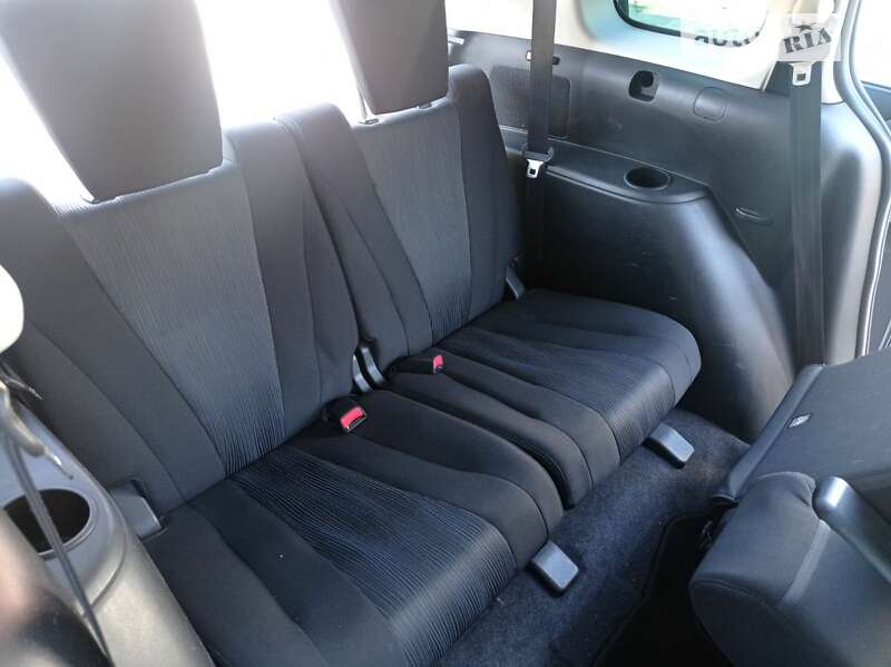 Мінівен Mazda 5 2011 в Чернівцях фото 15 Мінівен Mazda 5 2011 в Чернівцях