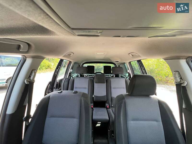 Минивэн Mazda 5 2005 в Каменском фото 11 Минивэн Mazda 5 2005 в Каменском
