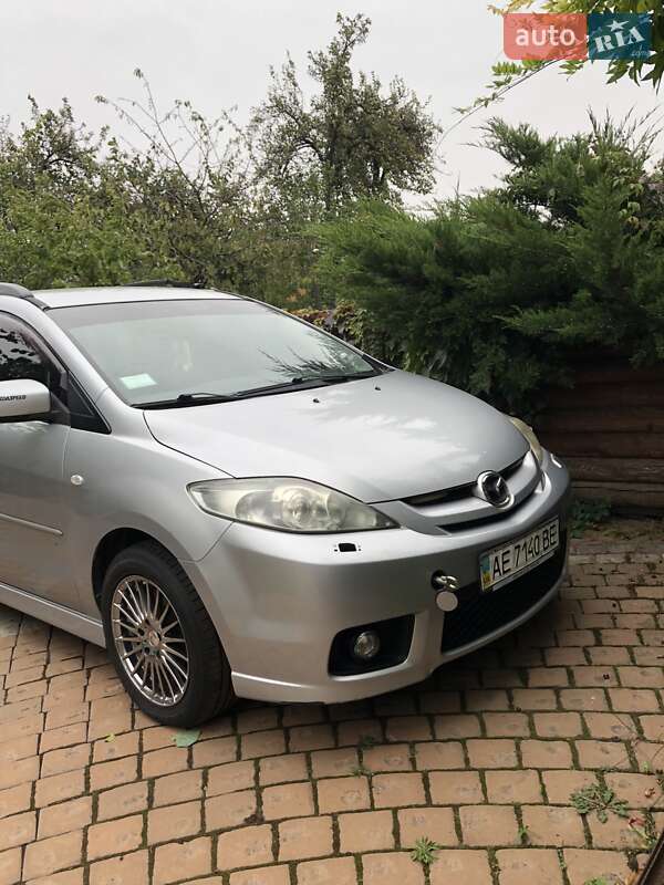 Мінівен Mazda 5 2006 в Дніпрі