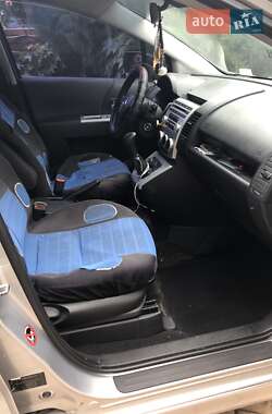 Мінівен Mazda 5 2006 в Дніпрі