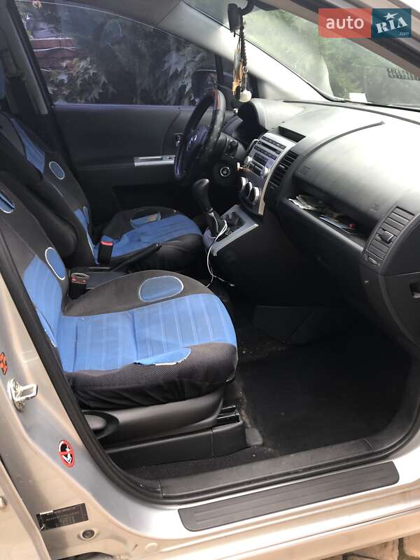 Мінівен Mazda 5 2006 в Дніпрі