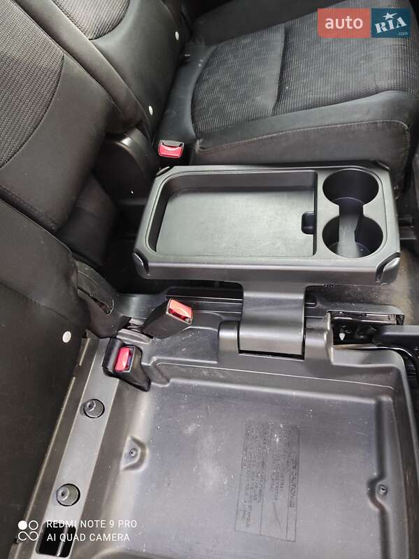 Минивэн Mazda 5 2008 в Павлограде