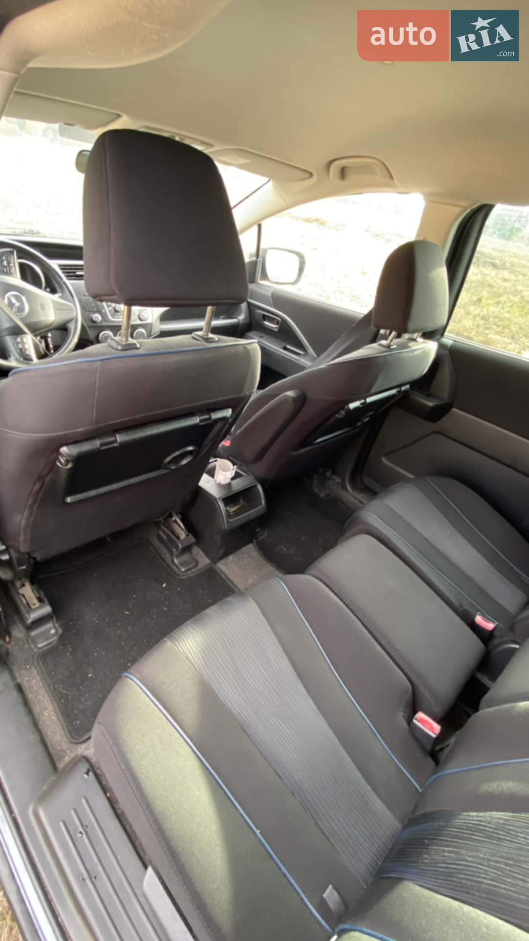 2011 Mazda 5 - мініатюра 6