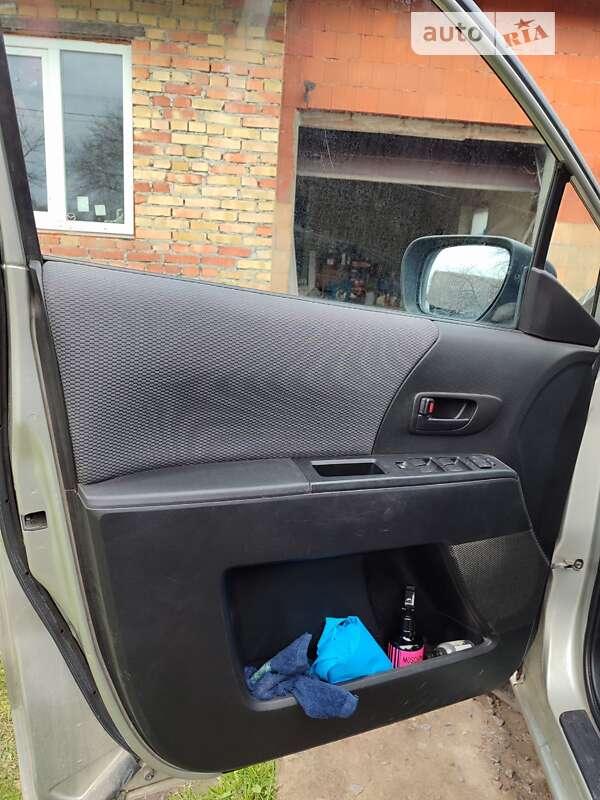 Минивэн Mazda 5 2006 в Каменке-Бугской фото 13 Минивэн Mazda 5 2006 в Каменке-Бугской