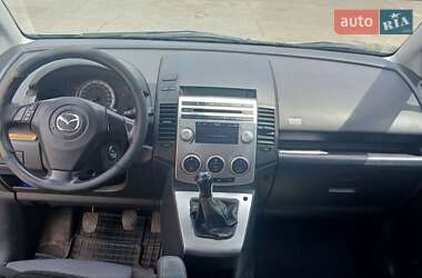 Минивэн Mazda 5 2005 в 