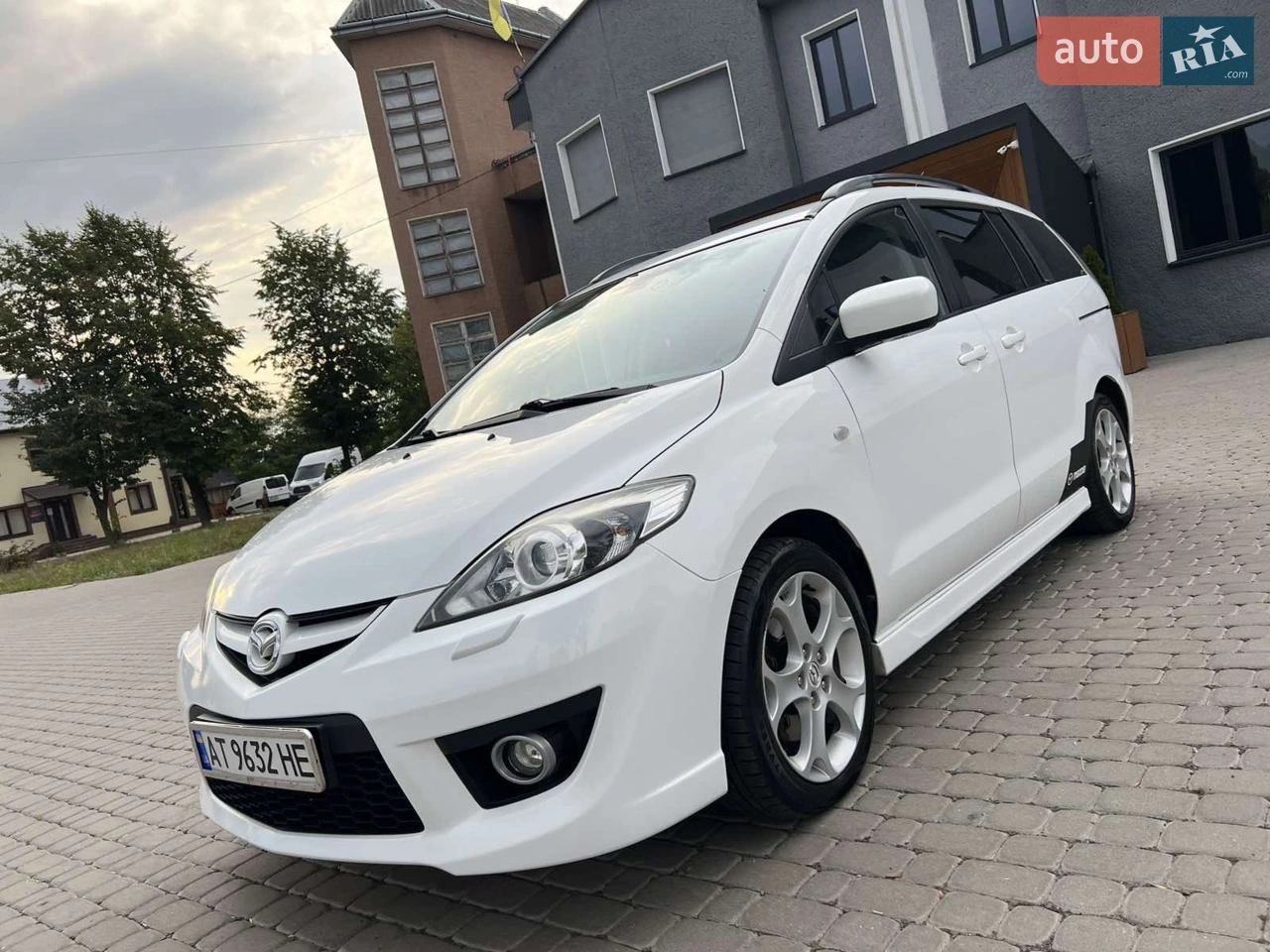 2010 Mazda 5 - мініатюра 14