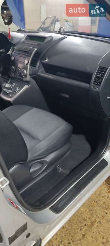 Мінівен Mazda 5 2008 в Запоріжжі