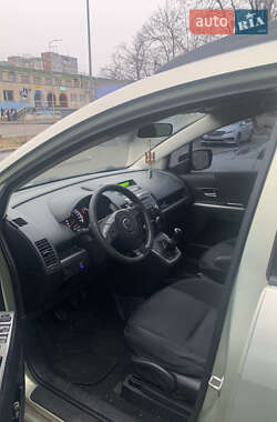 Минивэн Mazda 5 2008 в 