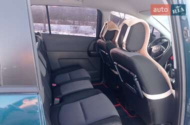Минивэн Mazda 5 2005 в 