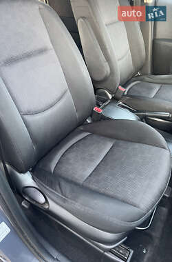Минивэн Mazda 5 2008 в 