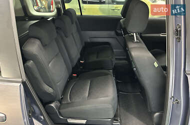 Минивэн Mazda 5 2007 в 