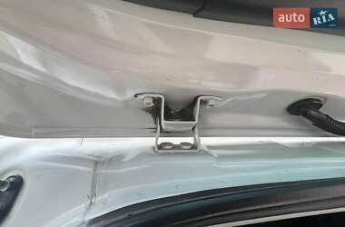 Минивэн Mazda 5 2011 в 