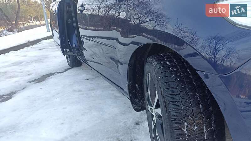 Минивэн Mazda 5 2008 в Новояворовске