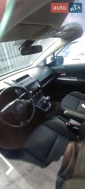 Минивэн Mazda 5 2009 в Мукачево