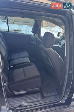 Минивэн Mazda 5 2007 в 