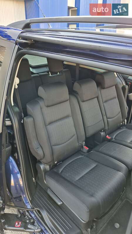 Минивэн Mazda 5 2010 в Ковеле