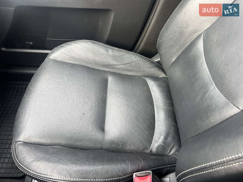 Минивэн Mazda 5 2010 в Запорожье