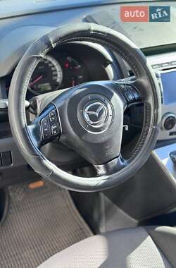 Минивэн Mazda 5 2006 в 