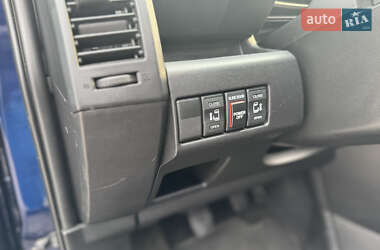 Минивэн Mazda 5 2007 в 