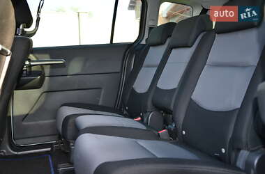 Минивэн Mazda 5 2007 в 