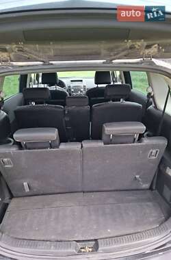 Минивэн Mazda 5 2008 в 