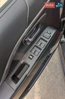 Мінівен Mazda 5 2011 в 