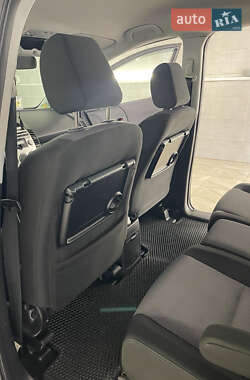 Минивэн Mazda 5 2007 в 
