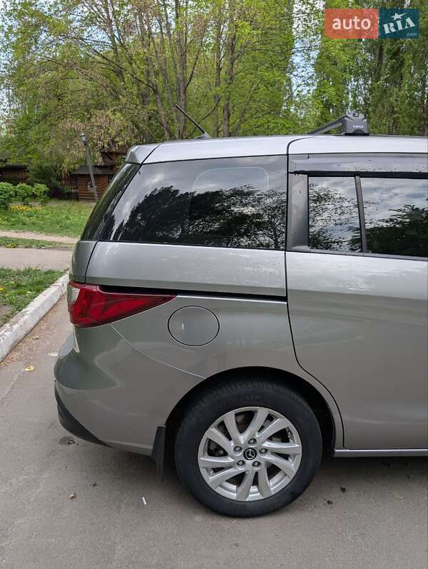 Минивэн Mazda 5 2013 в Ровно