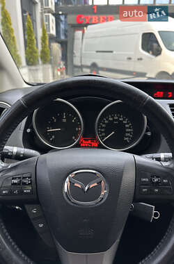 Минивэн Mazda 5 2013 в 