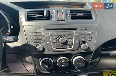 Минивэн Mazda 5 2013 в 