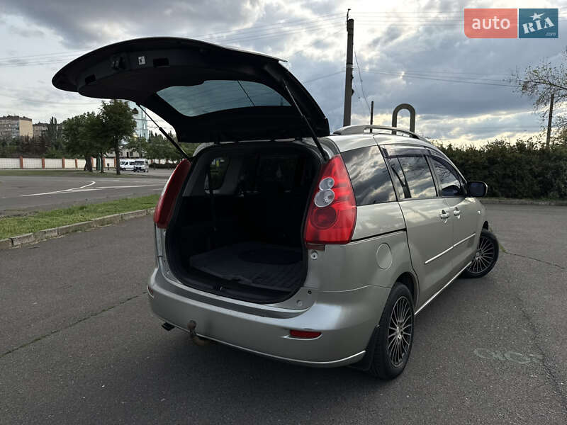 Минивэн Mazda 5 2006 в Кривом Роге