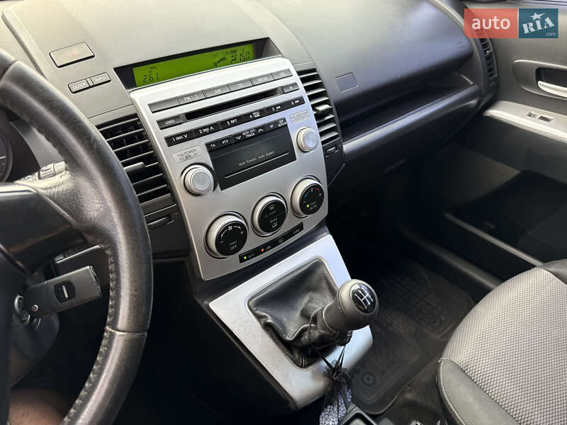 Минивэн Mazda 5 2006 в Кривом Роге