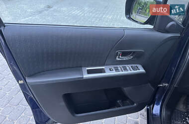 Минивэн Mazda 5 2010 в 