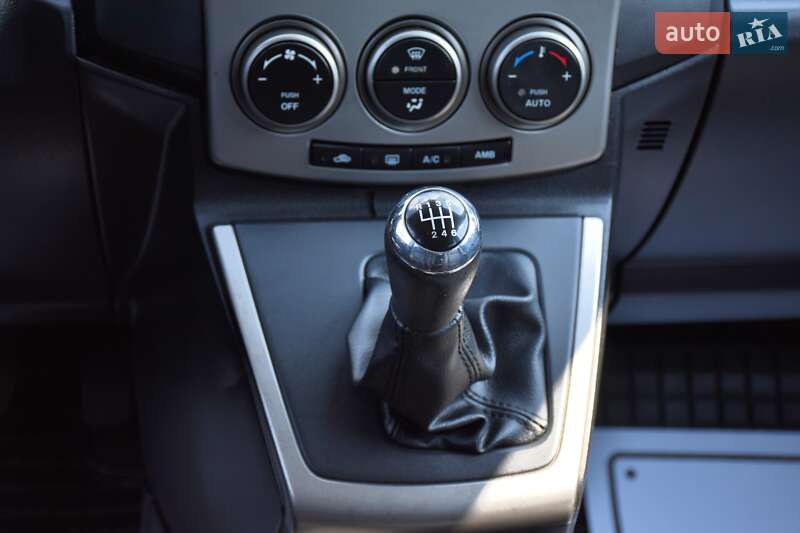 Мінівен Mazda 5 2010 в Дрогобичі
