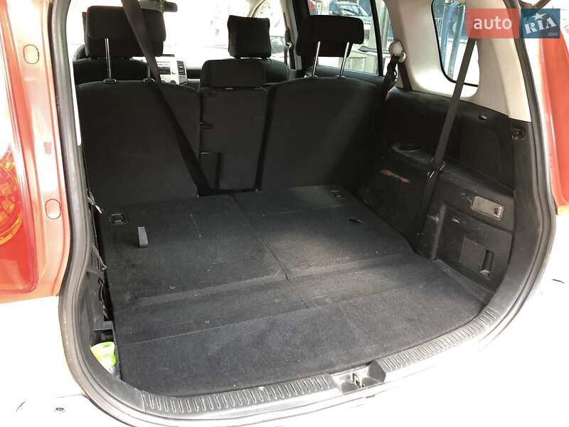 Мінівен Mazda 5 2007 в Рівному