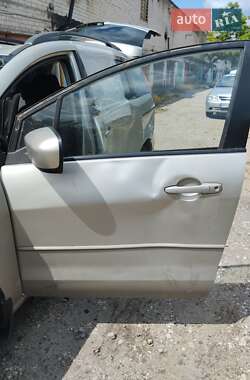 Минивэн Mazda 5 2006 в 