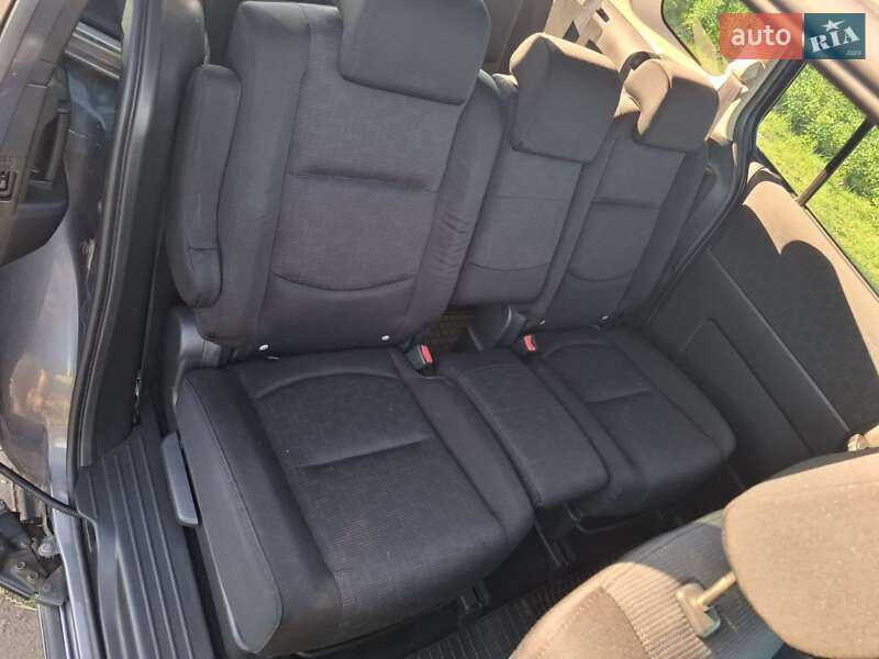 Минивэн Mazda 5 2009 в Ивано-Франковске