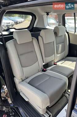 Минивэн Mazda 5 2005 в 