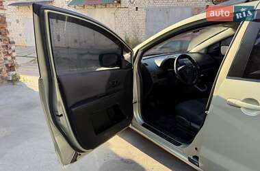 Минивэн Mazda 5 2009 в 