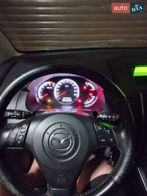 Минивэн Mazda 5 2010 в Черновцах