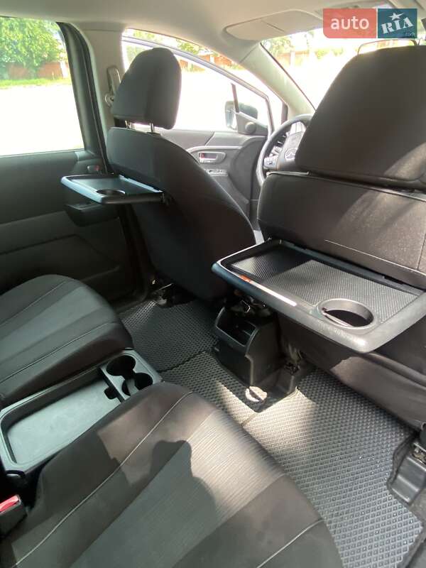 Минивэн Mazda 5 2012 в Житомире