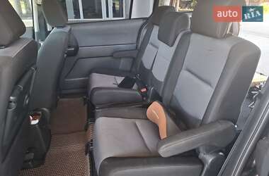 Минивэн Mazda 5 2006 в 