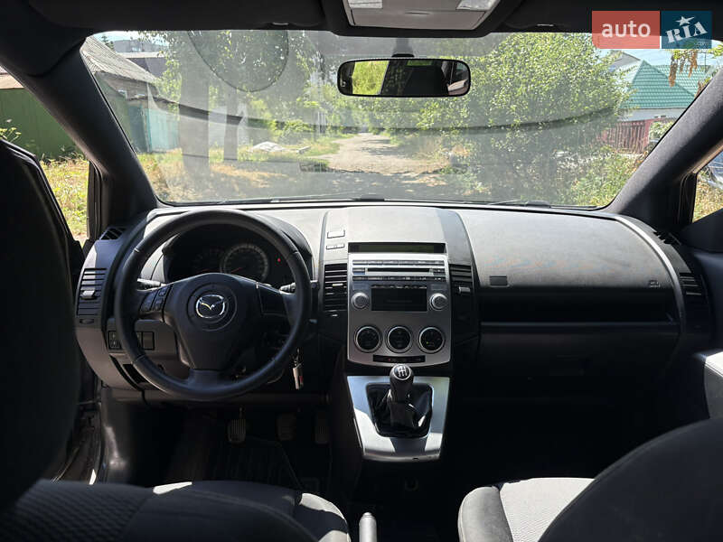 Минивэн Mazda 5 2006 в Днепре