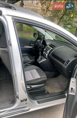 Минивэн Mazda 5 2005 в 
