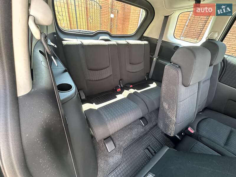 Мінівен Mazda 5 2010 в Стрию фото 23 Мінівен Mazda 5 2010 в Стрию