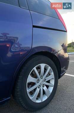 Мінівен Mazda 5 2006 в Луцьку