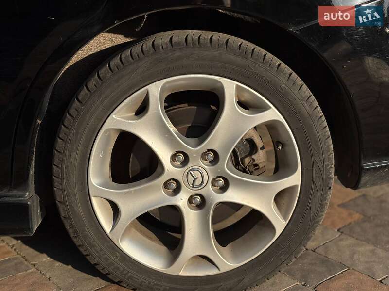 Минивэн Mazda 5 2008 в Ровно