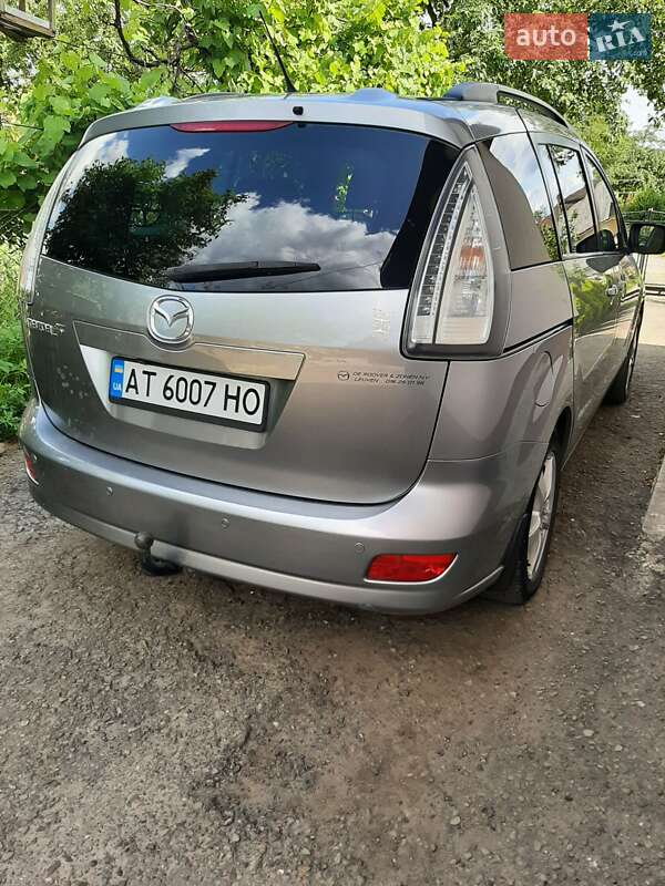 Минивэн Mazda 5 2010 в Долине