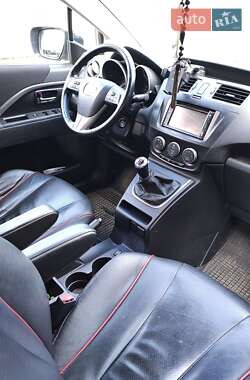 Минивэн Mazda 5 2010 в 