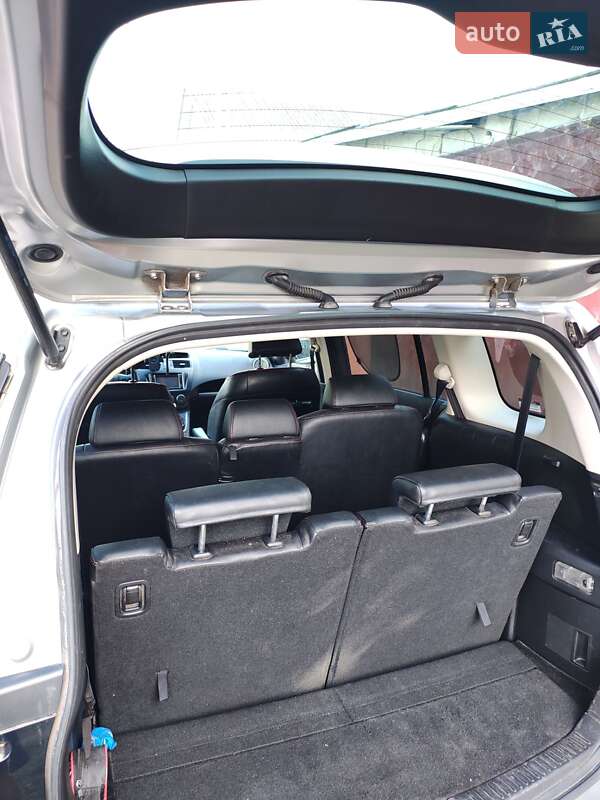 Минивэн Mazda 5 2010 в Киеве